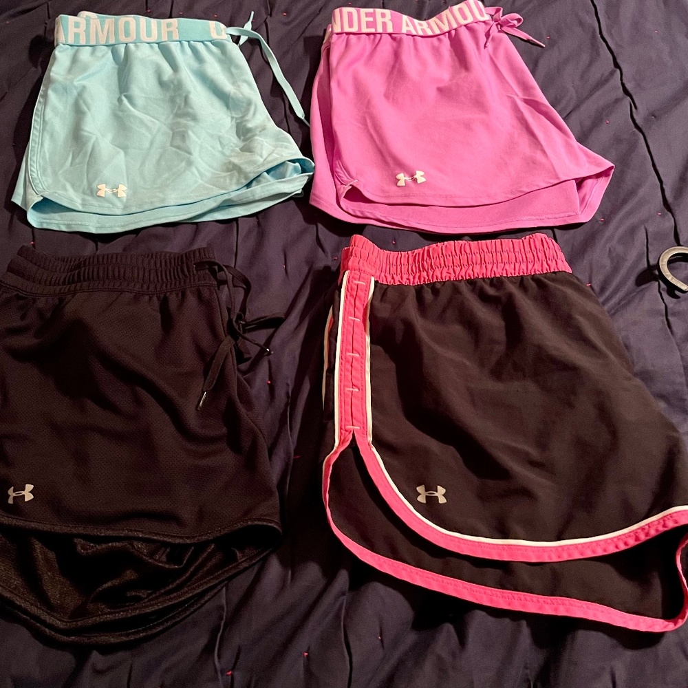 COPY - 4 Pair Under Armour Womens XL shorts
